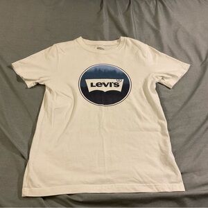 Levi's Cream Tee with Navy Logo